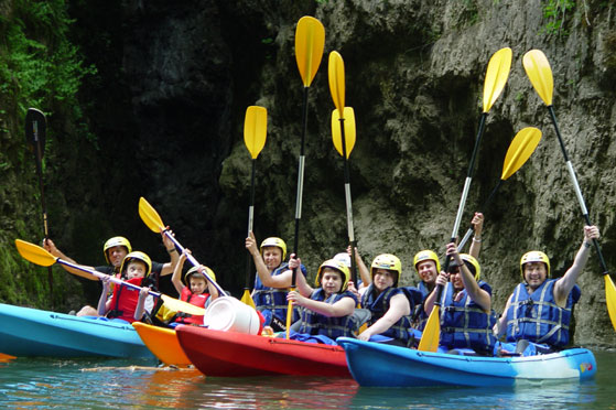 Escursioni al lago in kayak